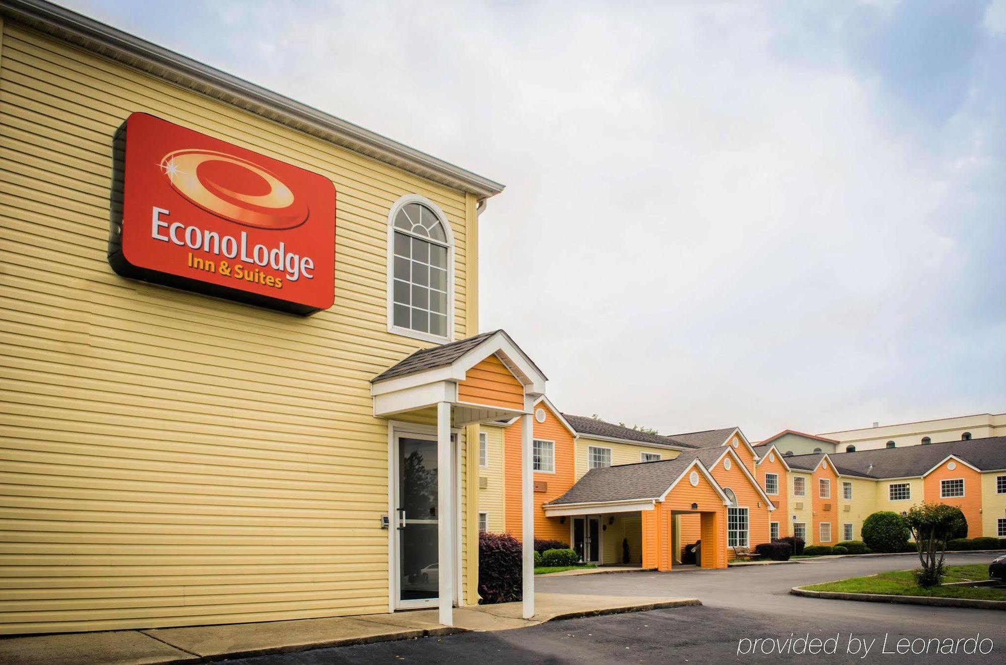 Hotel Super 8 By Wyndham Pensacola