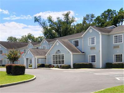 Super 8 By Wyndham Pensacola 2*